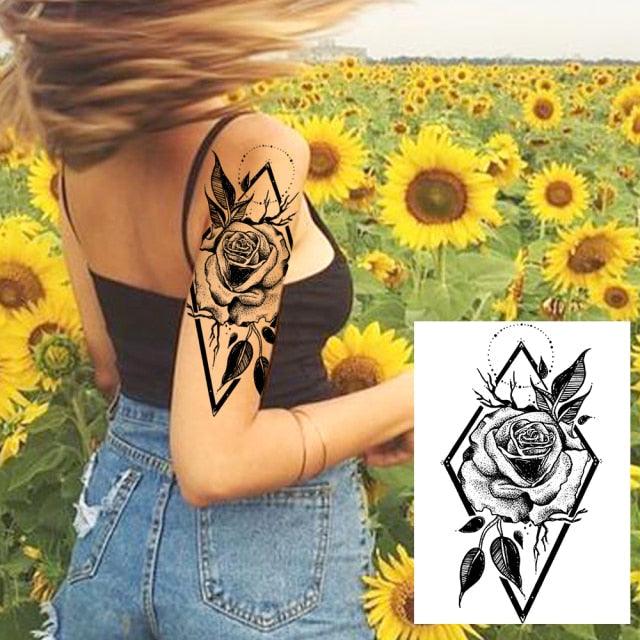 Realistic Tattoos Temporary Womens Flower Sticker Tattoos Waterproof Women Body Art Fake Legs Tattoo Stickers - TaTTTy